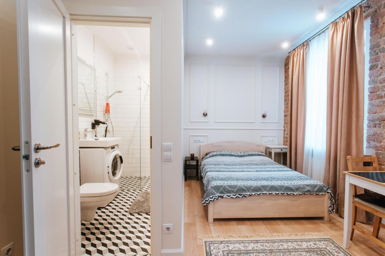 Stylish Latvian-Style Studio Apartment Near City Center, Parks, Cafes & Public Transit Riga Dış mekan fotoğraf